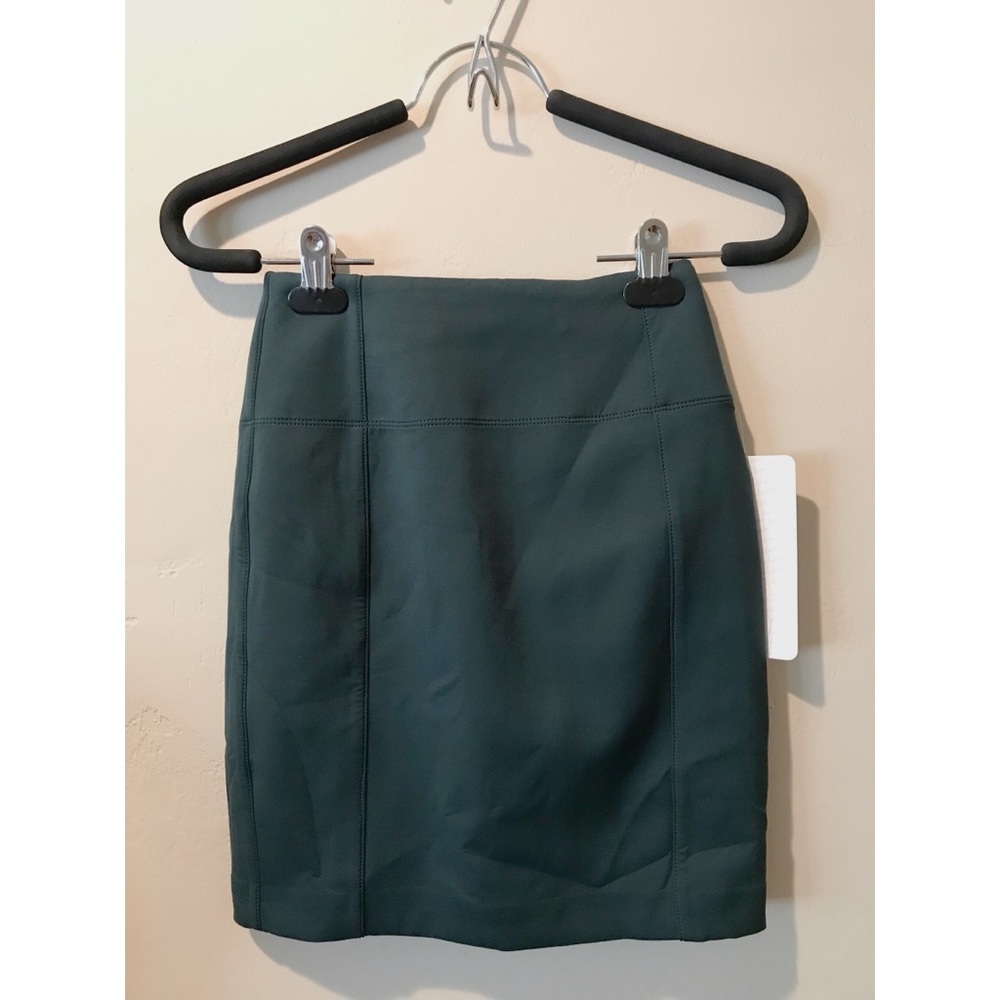 Lululemon 🍋 city farer skirt